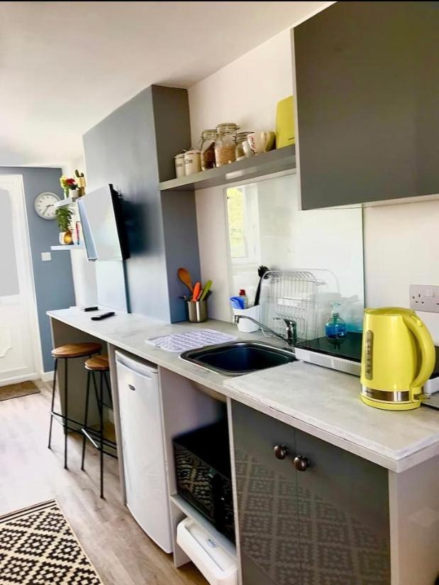 Elkstone Studio Private Hottub Pet Friendly Malvern Esterno foto