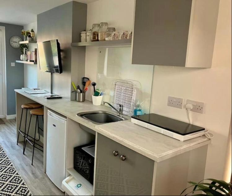 Elkstone Studio Private Hottub Pet Friendly Malvern Esterno foto